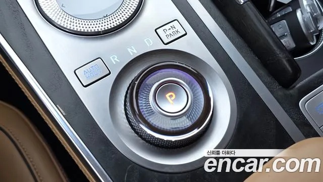 Genesis GV80 — Фото автомобиля 9