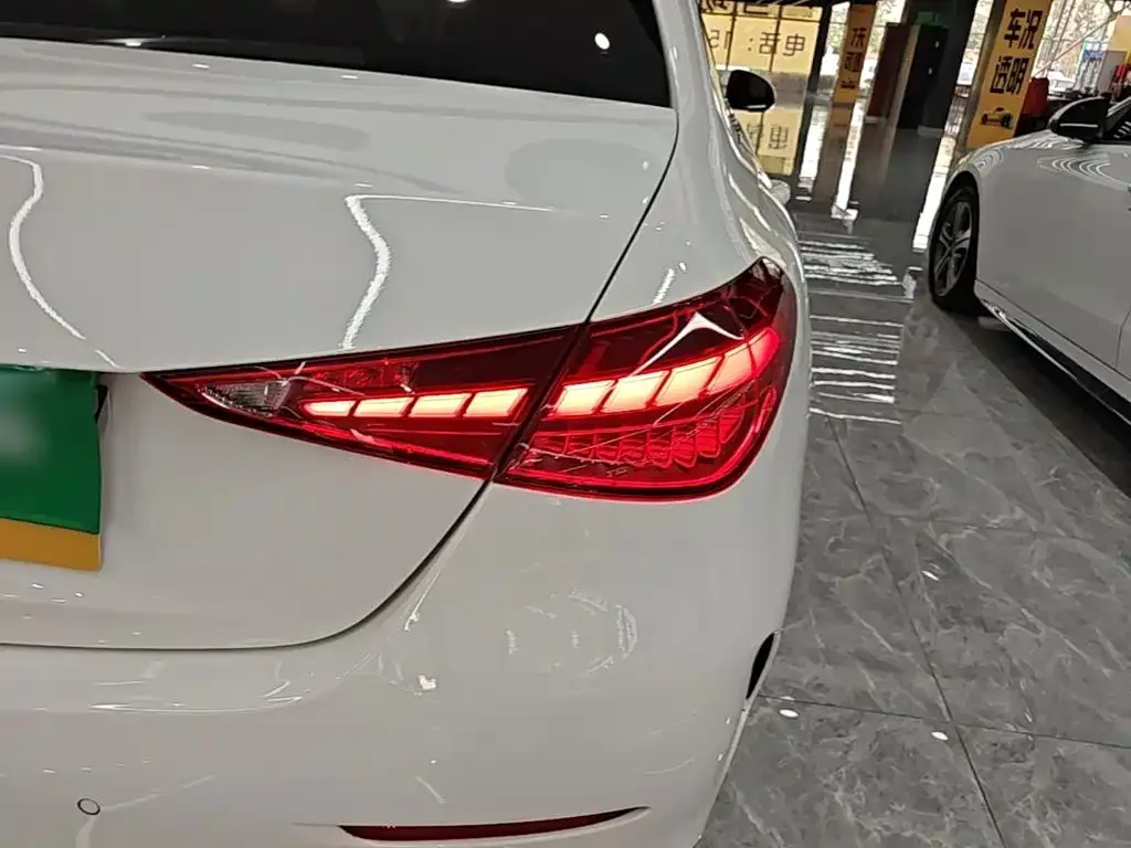 Mercedes-Benz Mercedes-Benz C-Class 2023 Facelift C 200 L Sport Edition — Фото автомобиля 7