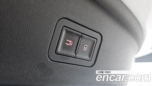 BYD Sealion 7 — Фото автомобиля 20
