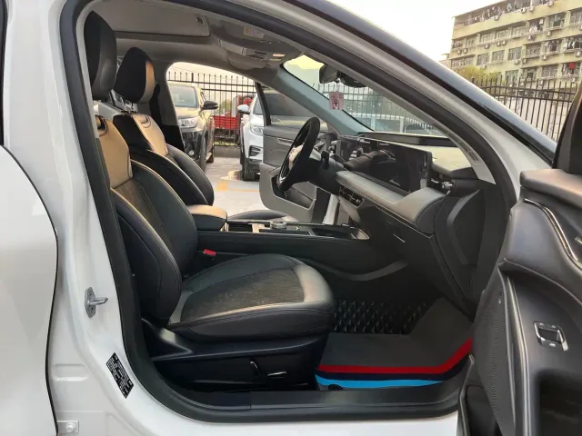 Ford Mondeo — Фото автомобиля 9