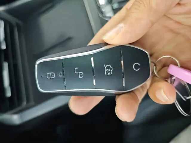 BYD Qin PLUS — Фото автомобиля 16