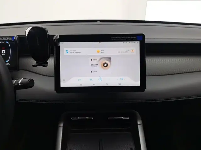 BYD Qin PLUS — Фото автомобиля 13