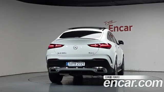 Mercedes-Benz GLE-Class — Фото автомобиля 4