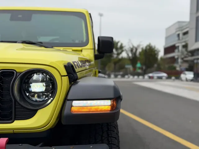 Jeep Wrangler — Фото автомобиля 6
