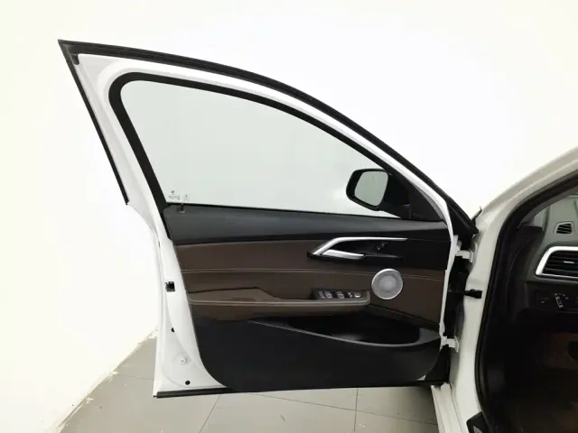 BMW 1 Series — Фото автомобиля 8