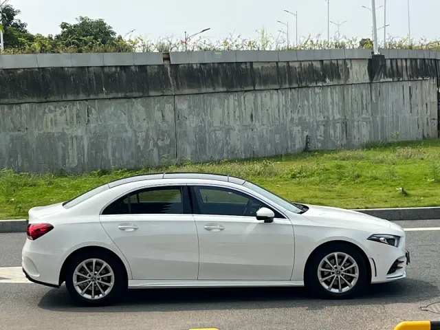 Mercedes-Benz A-Class — Фото автомобиля 8