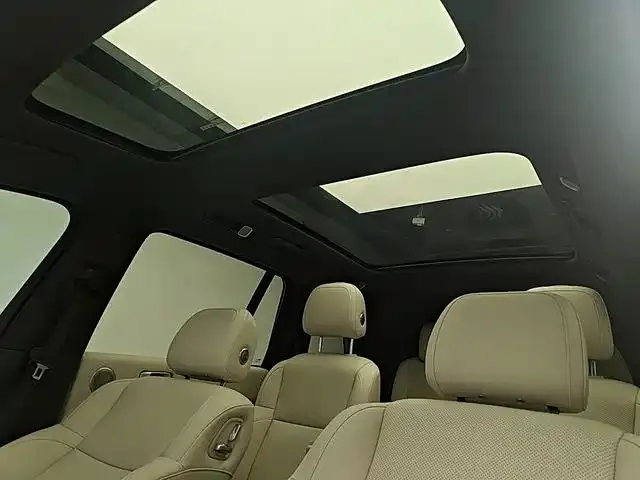 Li Auto L8 — Фото автомобиля 8