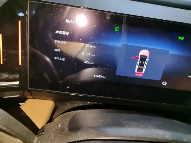 Geely Galaxy L6 — Фото автомобиля 8