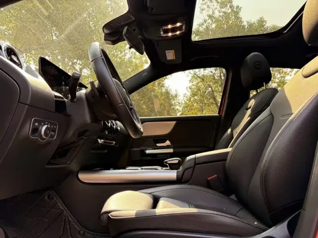 Mercedes-Benz GLA-Class — Фото автомобиля 10