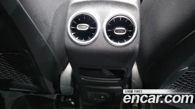 Mercedes-Benz EQA H243 — Фото автомобиля 30