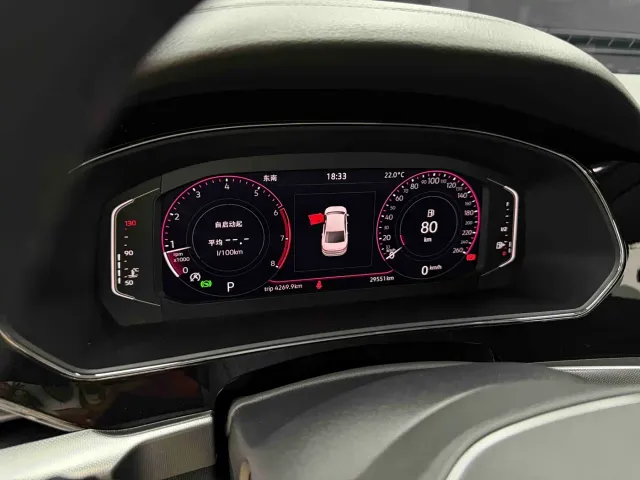 Volkswagen Passat — Фото автомобиля 14