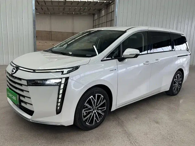 Фотография автомобиля — GAC Trumpchi E8