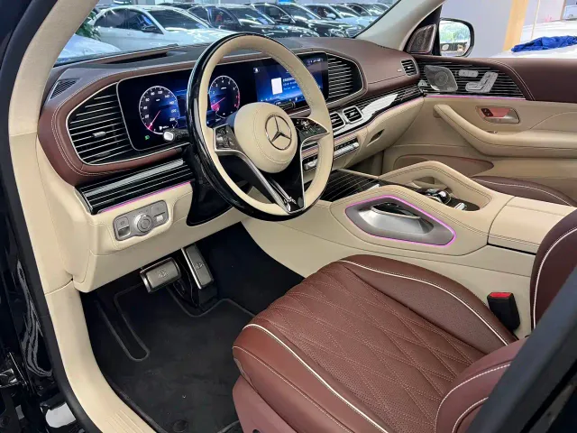Mercedes-Benz GLS-Class — Фото автомобиля 6