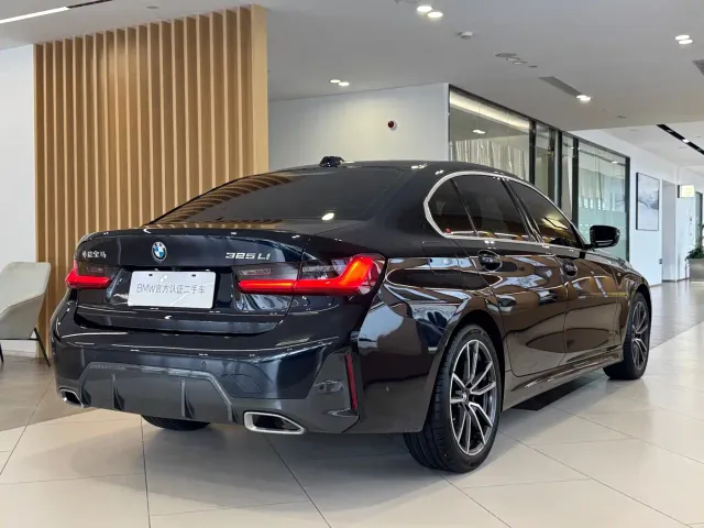 BMW 3 Series — Фото автомобиля 5