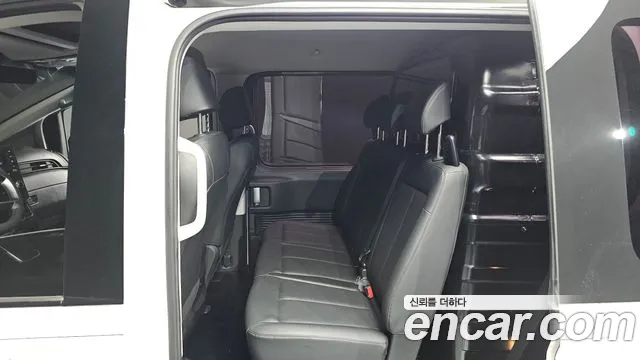 Hyundai Staria Staria Карго 5 мест — Фото автомобиля 12