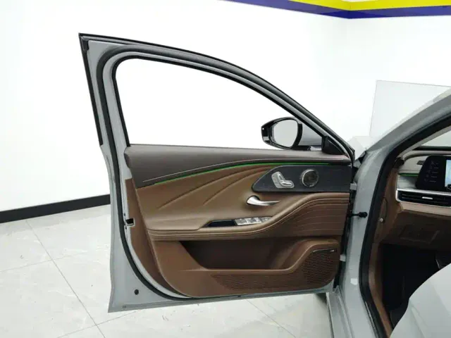 Chery Arrizo 8 — Фото автомобиля 7