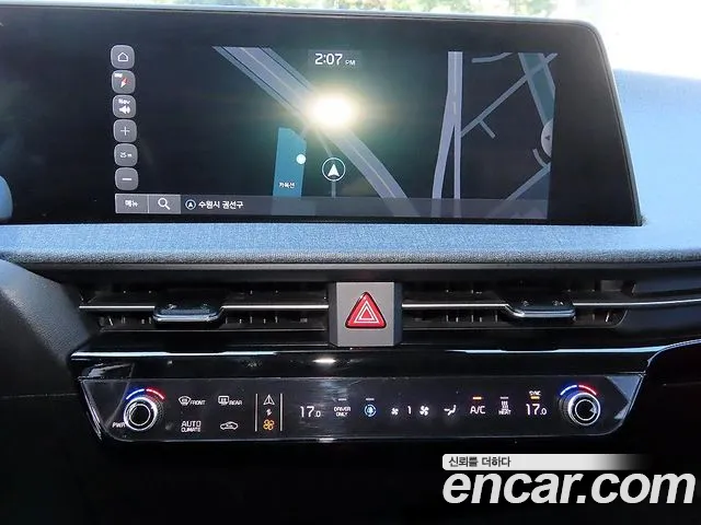 Kia EV6 — Фото автомобиля 14