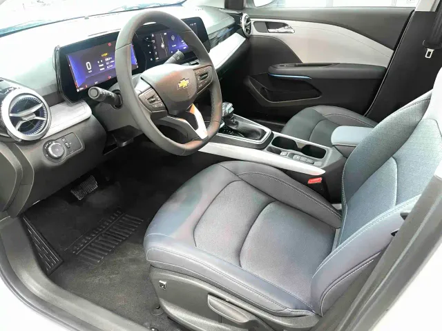 Chevrolet Monza — Фото автомобиля 7