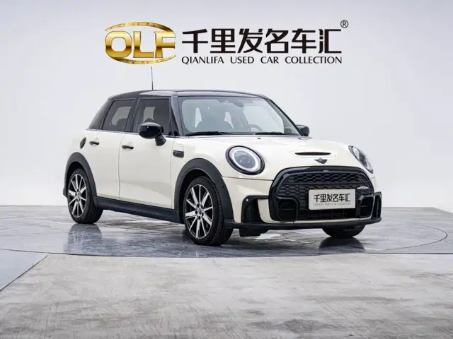 MINI Hatch — Фото автомобиля 6