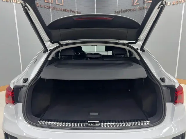 Audi Q3 Sportback — Фото автомобиля 11