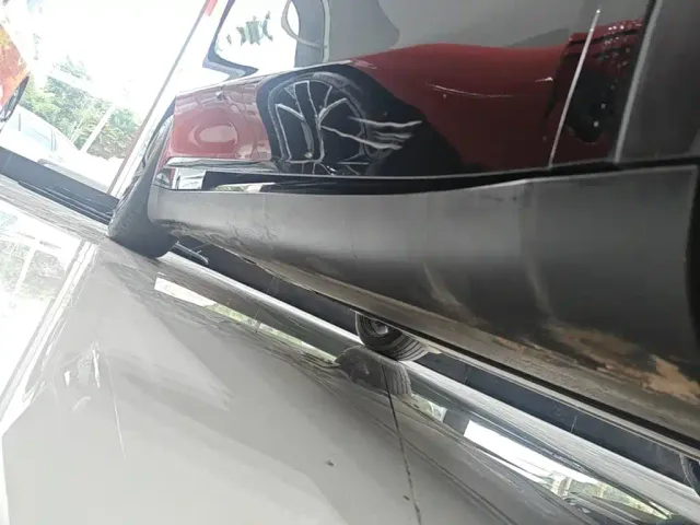 Tesla Model Y — Фото автомобиля 18