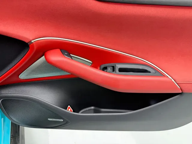Xiaomi SU7 — Фото автомобиля 9