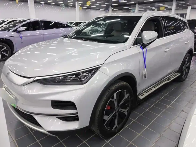 Фотография автомобиля — BYD Tang
