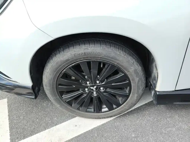 Mitsubishi Outlander — Фото автомобиля 22