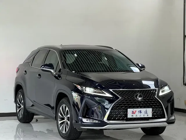 Lexus RX — Фото автомобиля 2