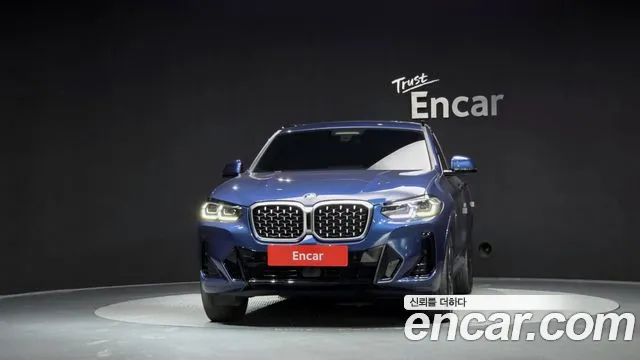 BMW X4 — Фото автомобиля 3