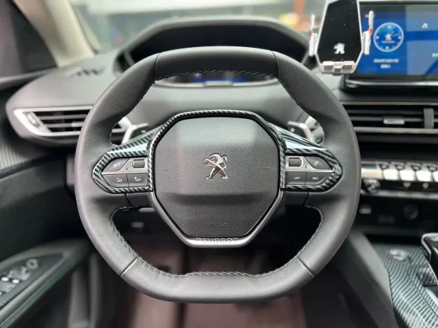 Peugeot 5008 — Фото автомобиля 9