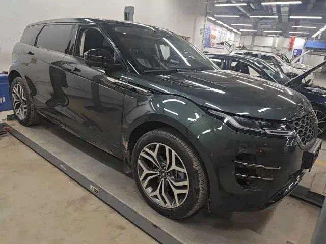 Land Rover Range Rover Evoque — Фото автомобиля 2