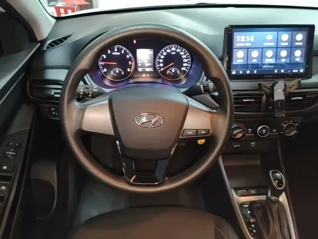 Hyundai Elantra — Фото автомобиля 10