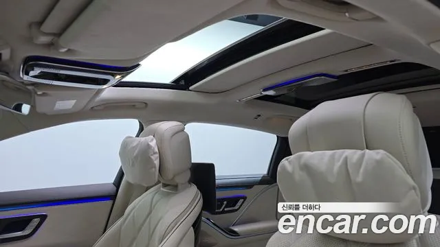 Mercedes-Benz S-Class — Фото автомобиля 14