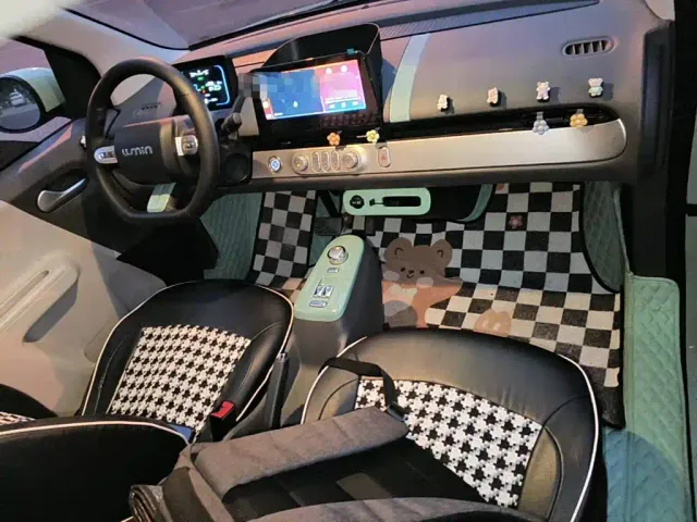 Changan Lumin — Фото автомобиля 12