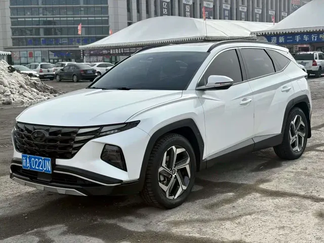 Hyundai Tucson — Фото автомобиля 3