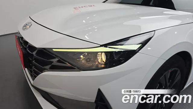 Hyundai Avante CN7 — Фото автомобиля 22