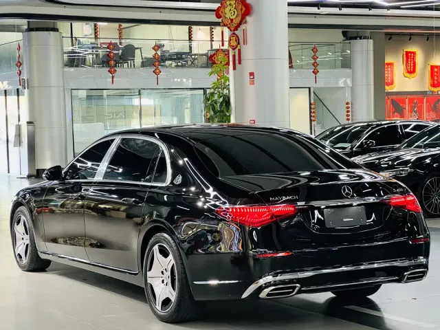 Mercedes-Benz Maybach S-Class — Фото автомобиля 10