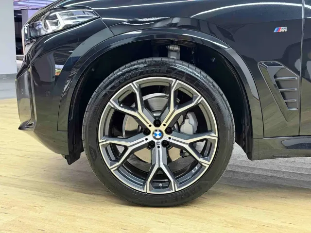 BMW X5 — Фото автомобиля 5