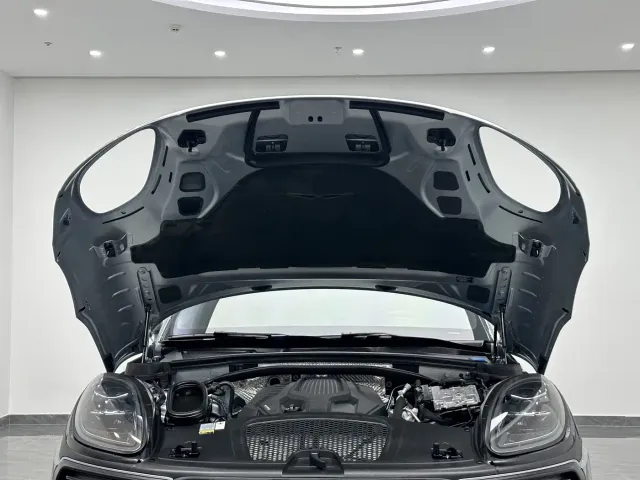 Porsche Macan — Фото автомобиля 19