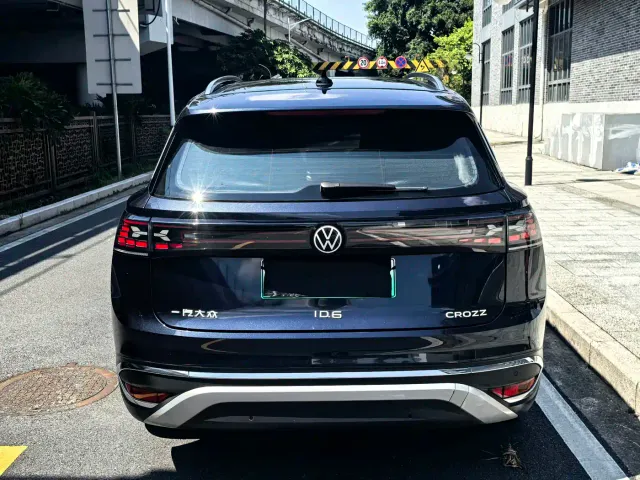 Volkswagen ID.6 Crozz — Фото автомобиля 13