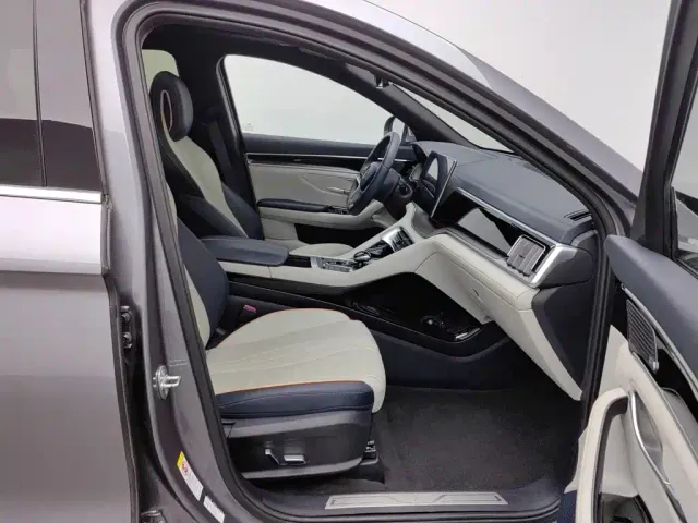 BYD Song PLUS — Фото автомобиля 23