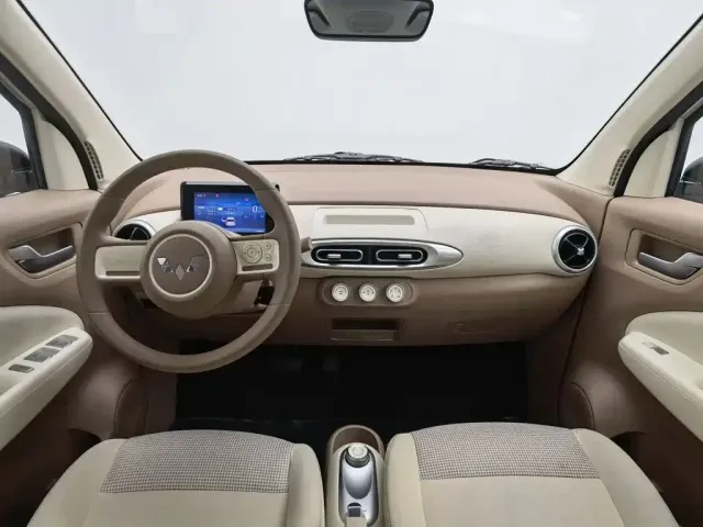 Wuling Hongguang Mini EV — Фото автомобиля 5