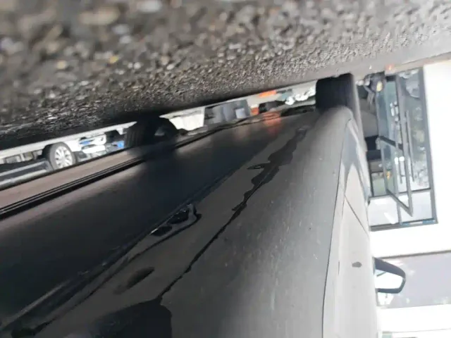 Tesla Model Y — Фото автомобиля 21