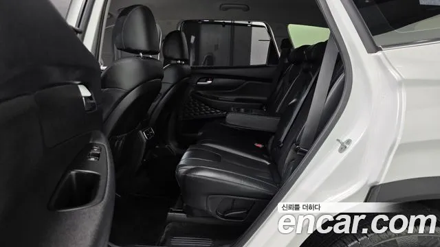 Hyundai Santa Fe New — Фото автомобиля 17