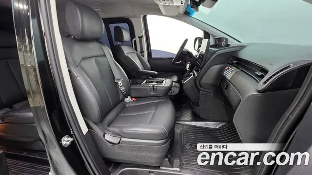 Hyundai Staria Staria Tourer 9 мест — Фото автомобиля 10