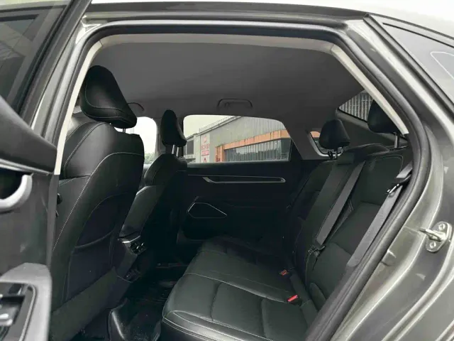 Geely Emgrand — Фото автомобиля 7