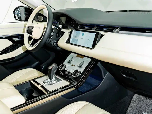 Land Rover Range Rover Evoque — Фото автомобиля 17