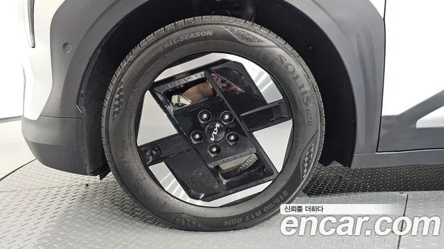Kia EV3 — Фото автомобиля 5