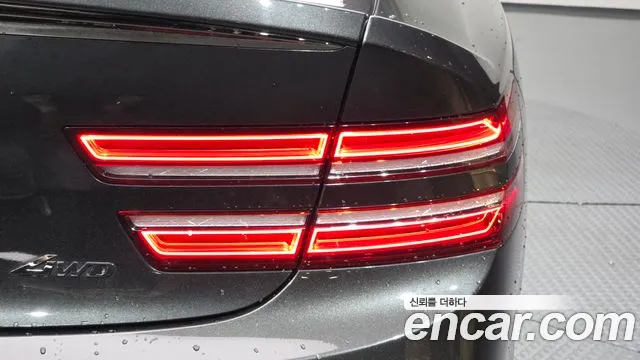 Genesis G80 Бензин 3.5 турбо AWD — Фото автомобиля 22